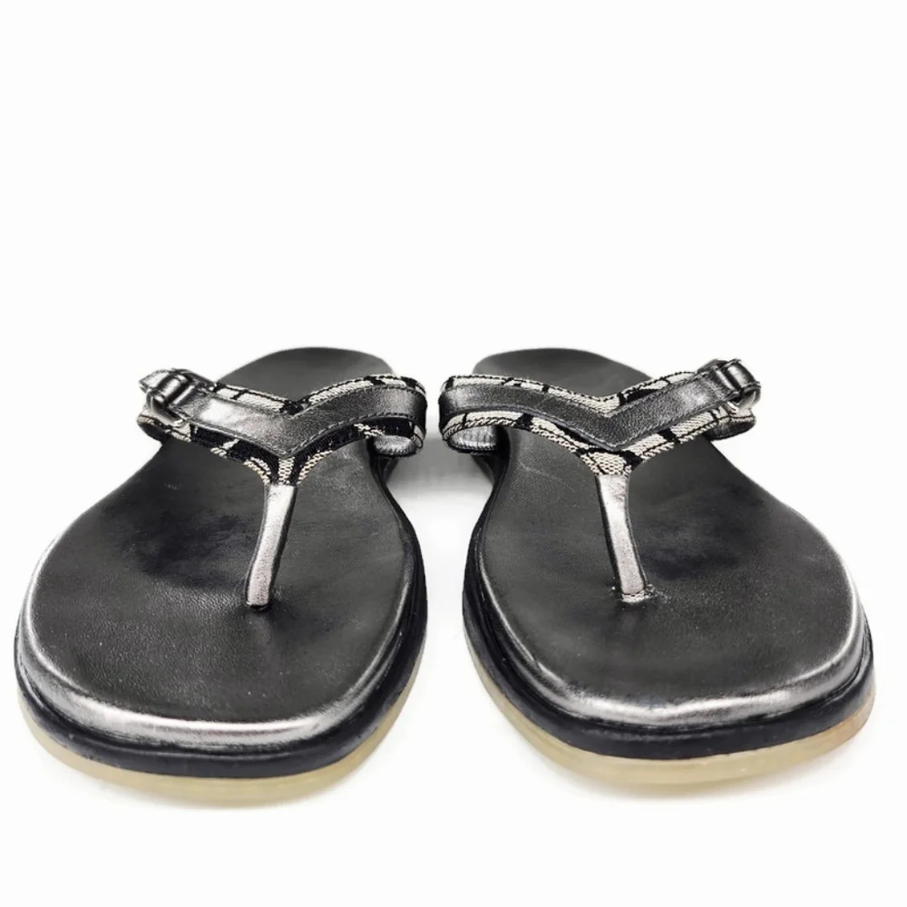 Coach Lindsey Black & White Jacquard Gunmetal Silver Leather Flip-Flop Sandals